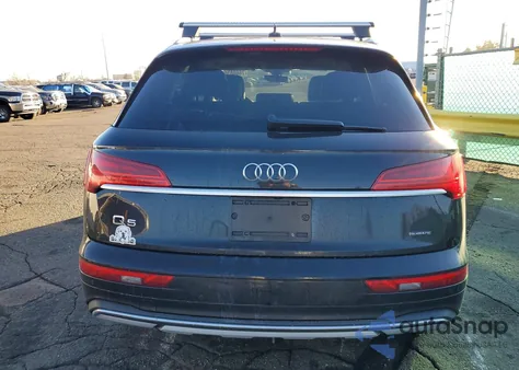 2021 Audi Q5 Premium Plus z USA, uszkodzony, nr VIN WA1BAAFY3M2020224